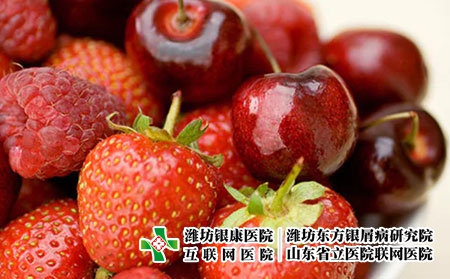 3 (135)飲食 3 (135)飲食