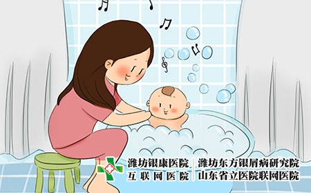 攝圖網_400165108_給寶寶洗澡（企業商用）遺傳