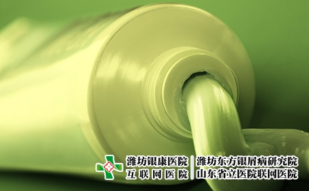 攝圖網_302594159_青綠化成色的（企業商用）藥膏