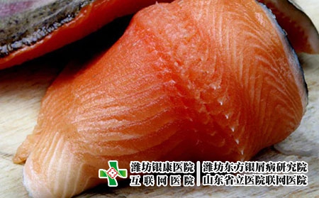 3 (132)飲食 3 (132)飲食